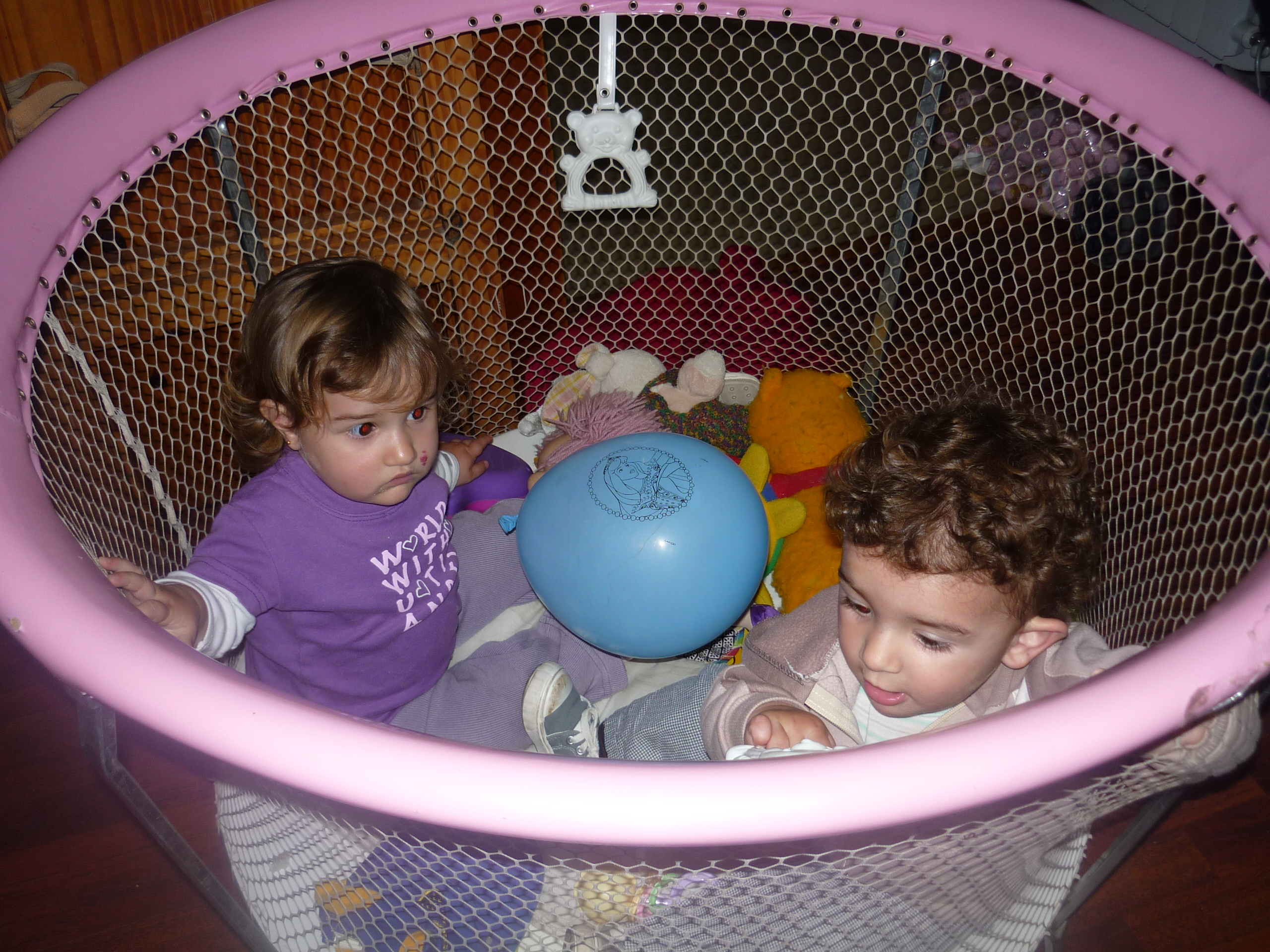 fotos/2011-10-10 - Iara indiecita, cena chiquilo/P1020311.JPG